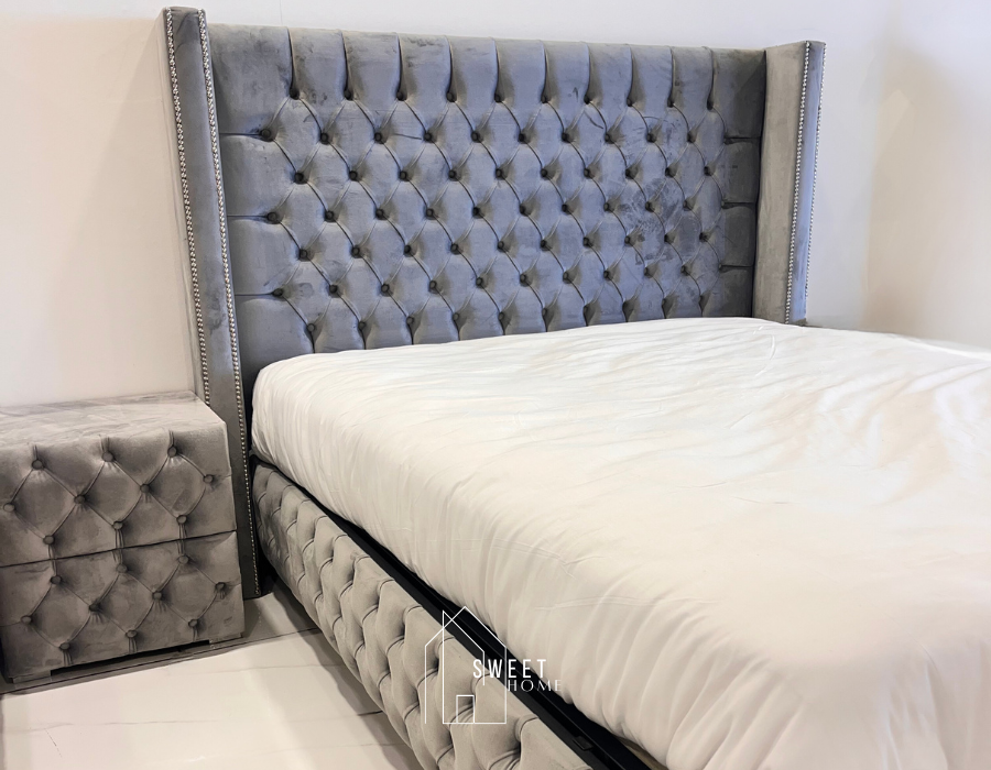 Lit coffre CLOUTE (Velours)